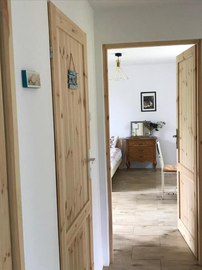 Apartment Siedlisko Barycz Kolonia: Forest Retreat With 2-hectare Nature Grounds